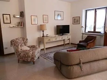 Emilei מלון ורונה